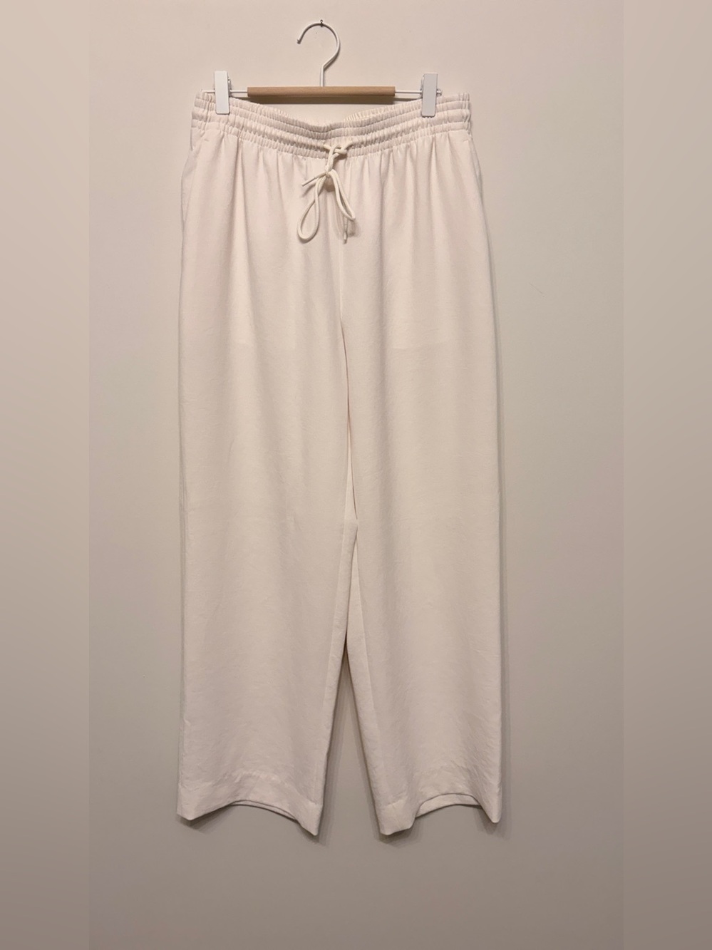 Aritzia Wilfred birch thesis crepette pant sz m medium worn once